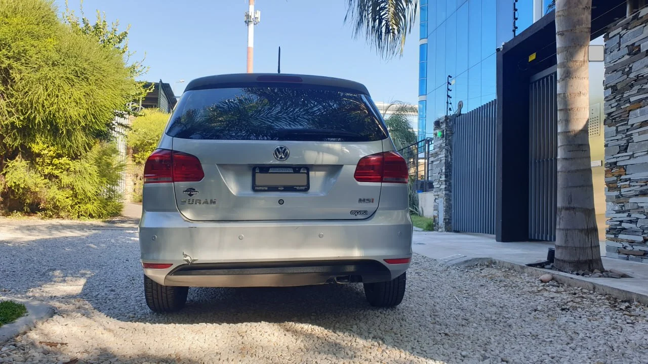 VW Suran 5