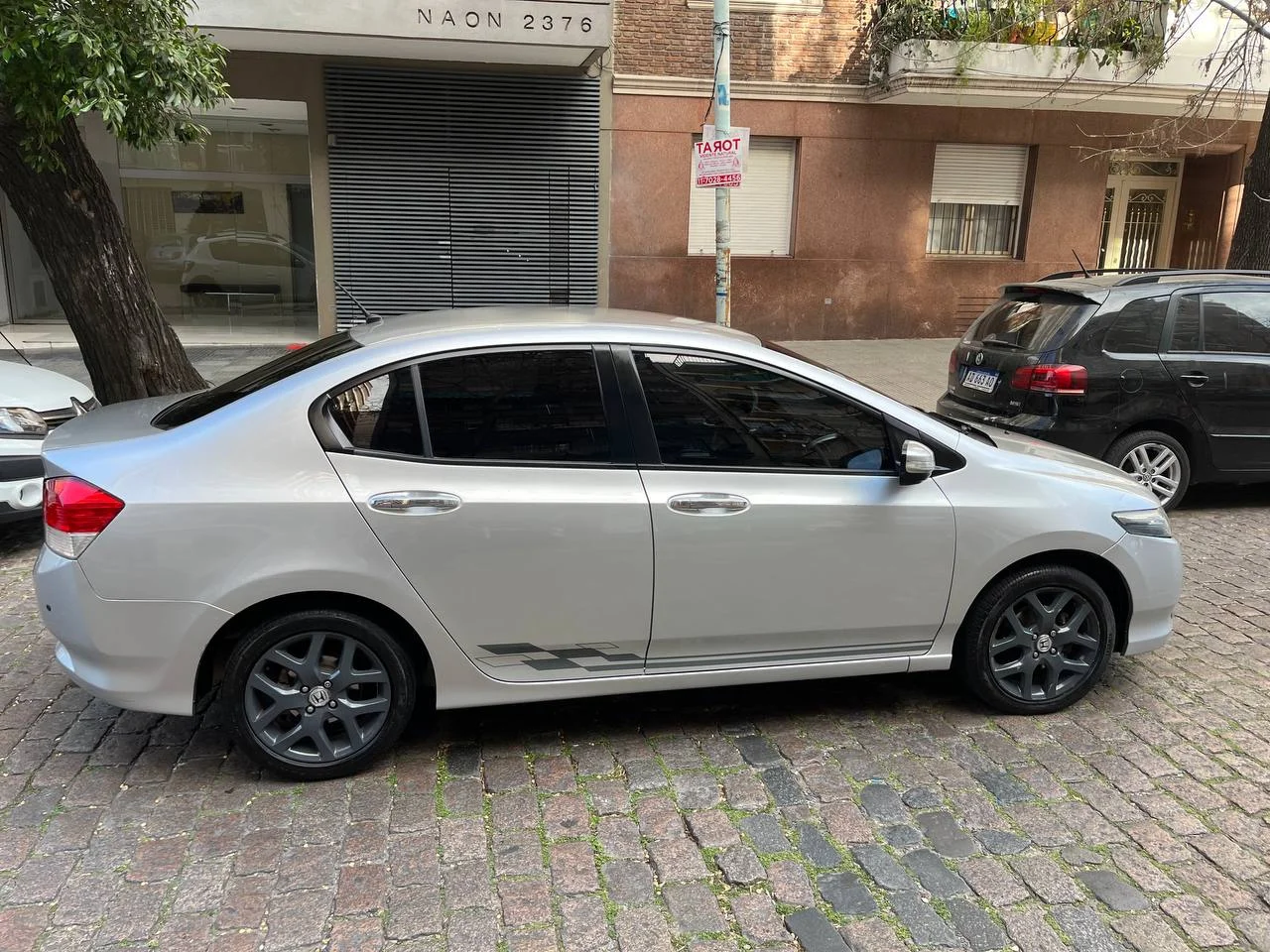 Honda City EXL AT 4