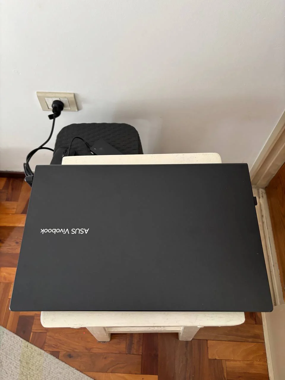 Ноутбук Asus Vivobook 1