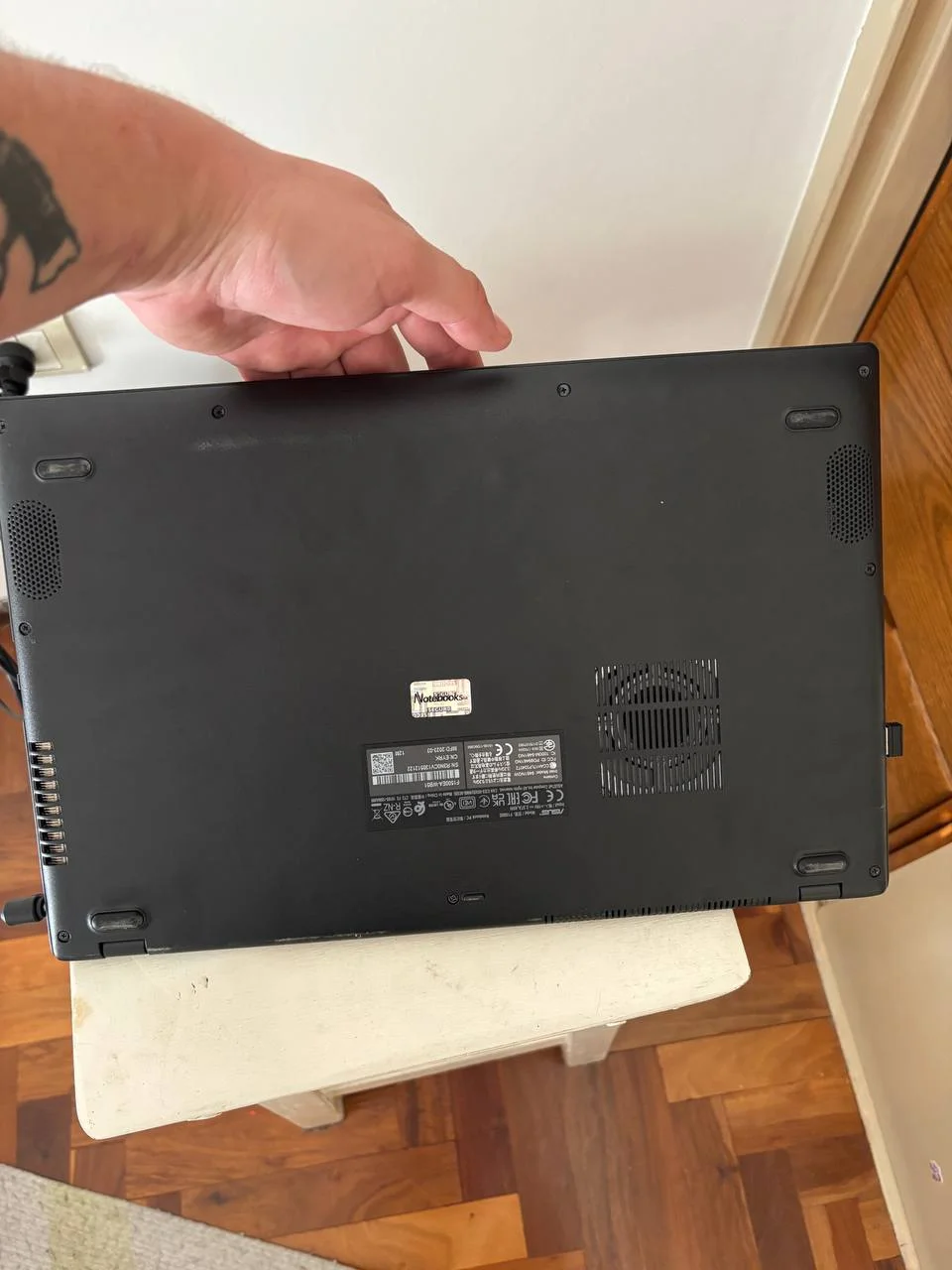 Ноутбук Asus Vivobook 3