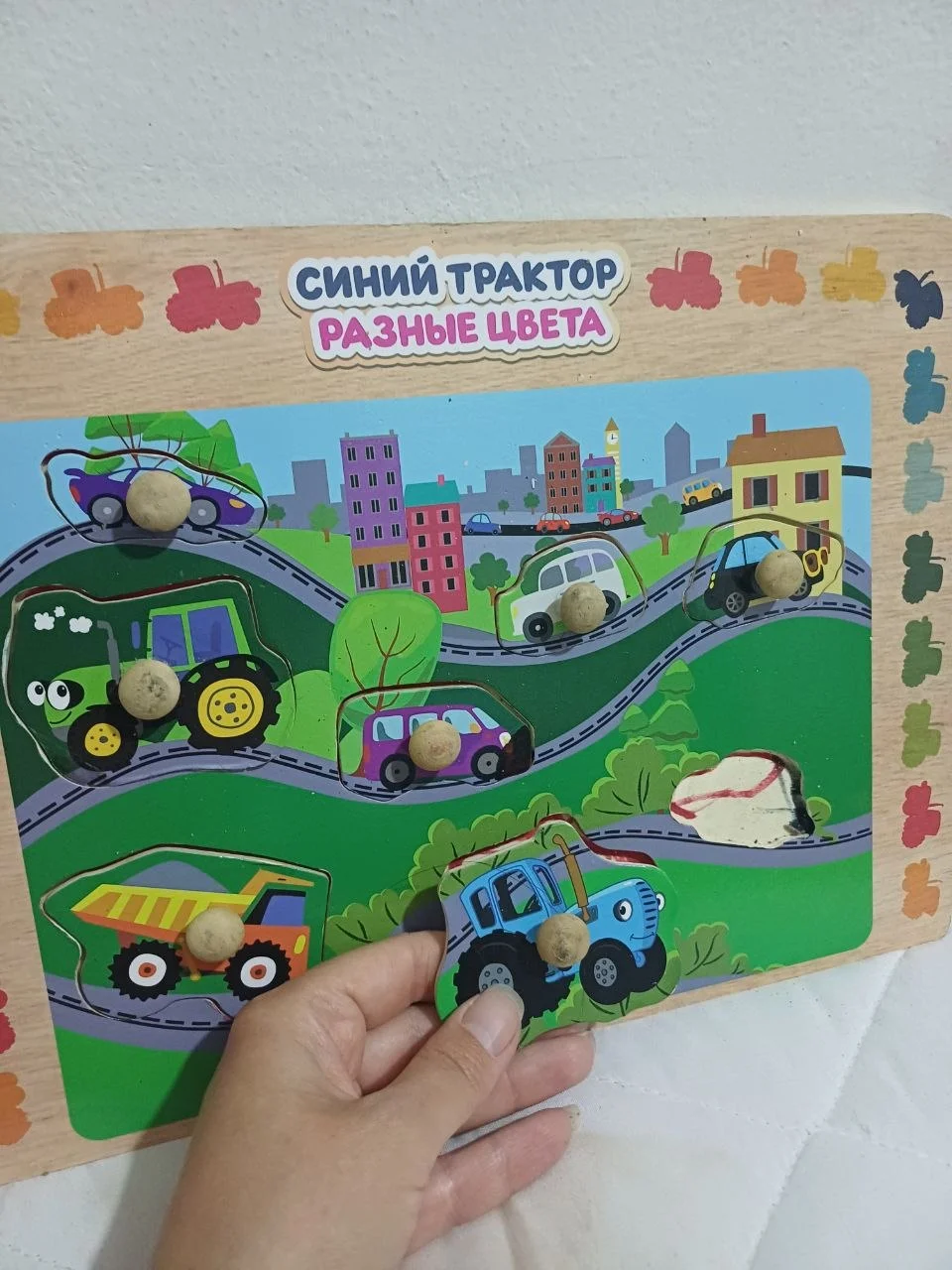 Деревянный пазл с машинками 1