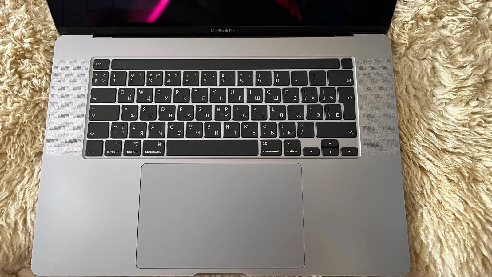 MacBook Pro 16-inch 2