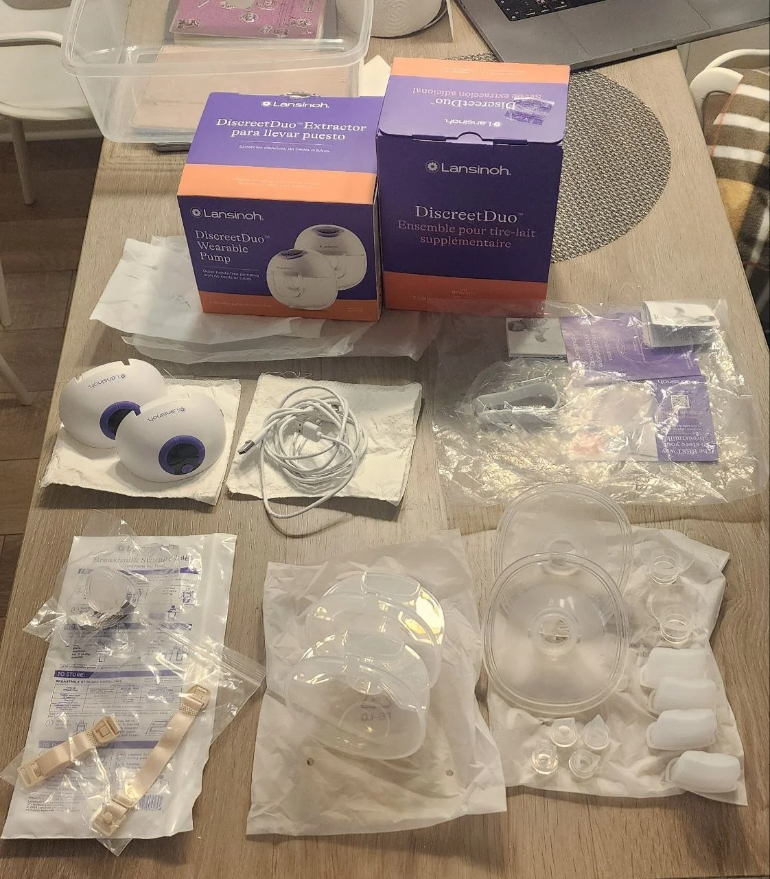 Молокоотсос Lansinoh Discreet Duo 2