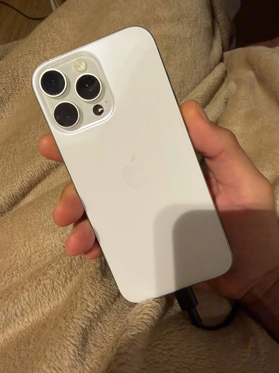 iPhone 16 Pro Max 256 GB 3