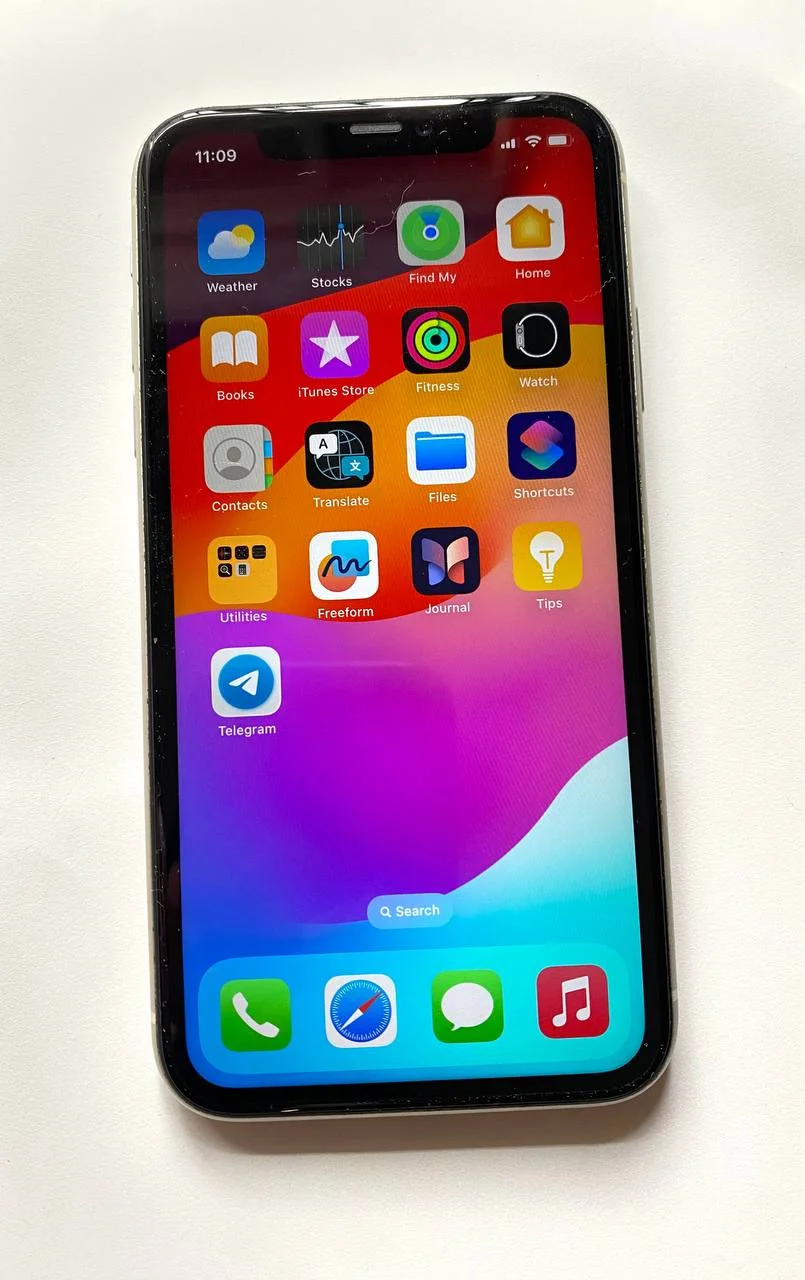 iPhone 11 128 GB 2