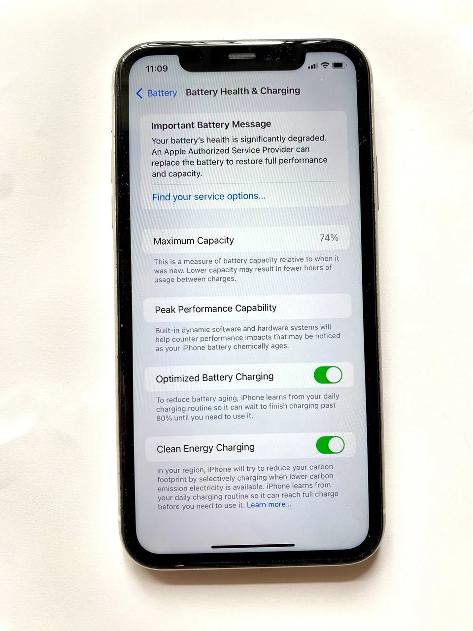 iPhone 11 128 GB 4