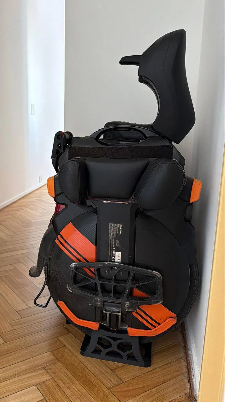 InMotion V11Y 3