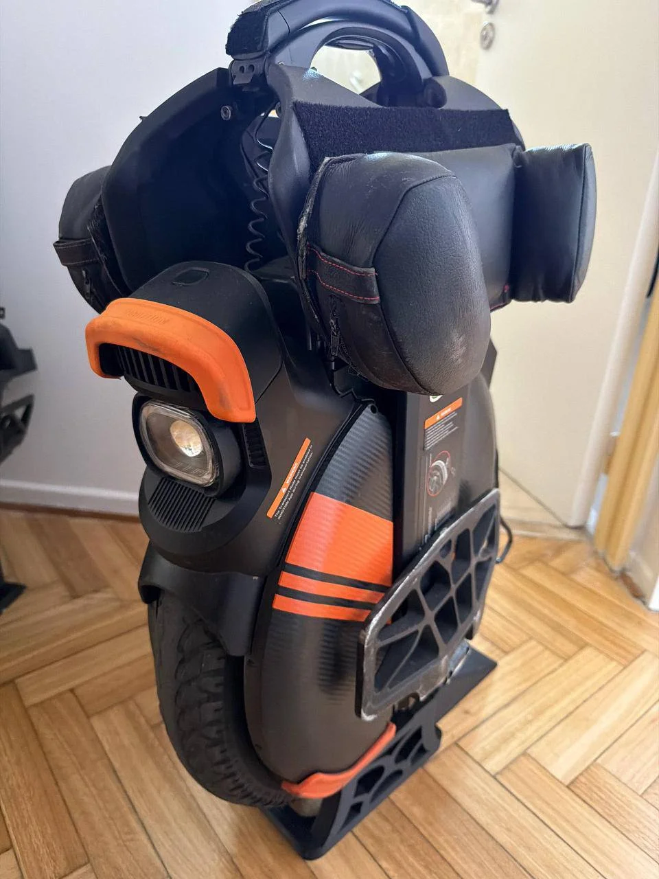 InMotion V11Y 2