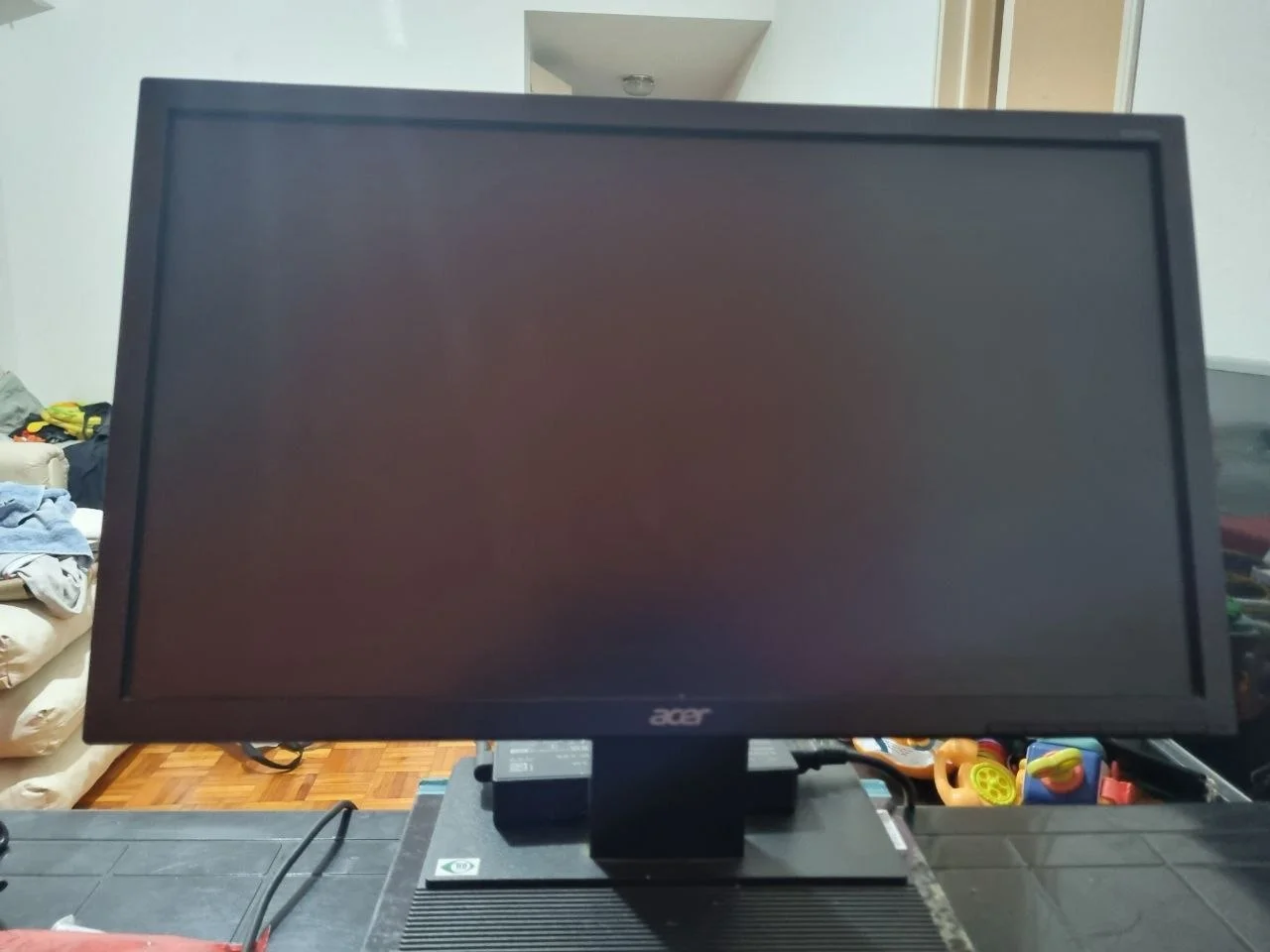 Монитор Acer V226HQL 1