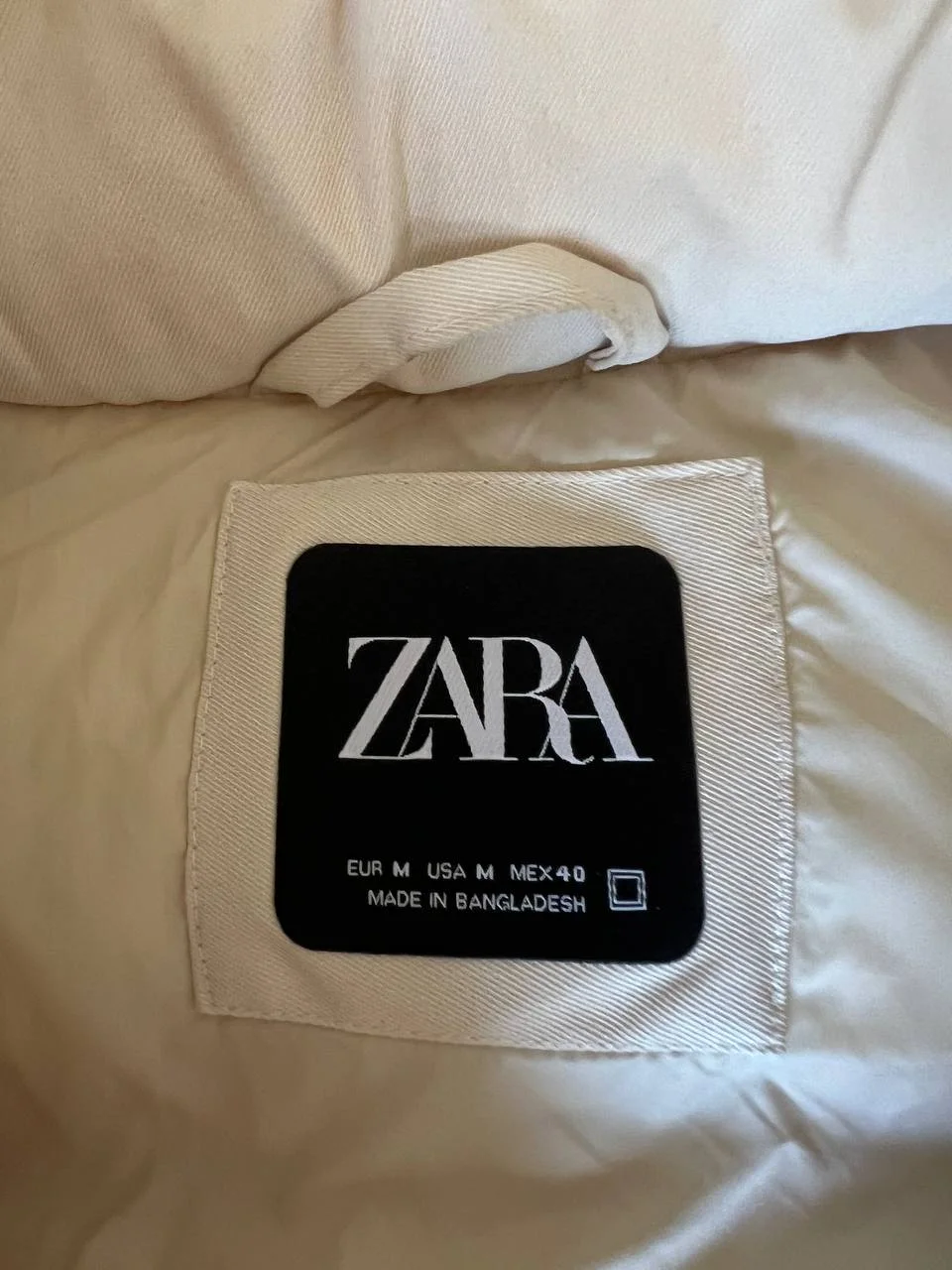 Безрукавка ZARA 2