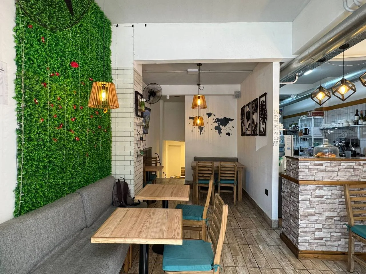 ГОТОВЫЙ БИЗНЕС ПОД КАФЕ В VILLA CRESPO 1