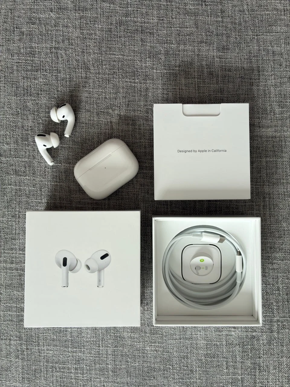 Apple AirPods Pro (1 Gen) 2