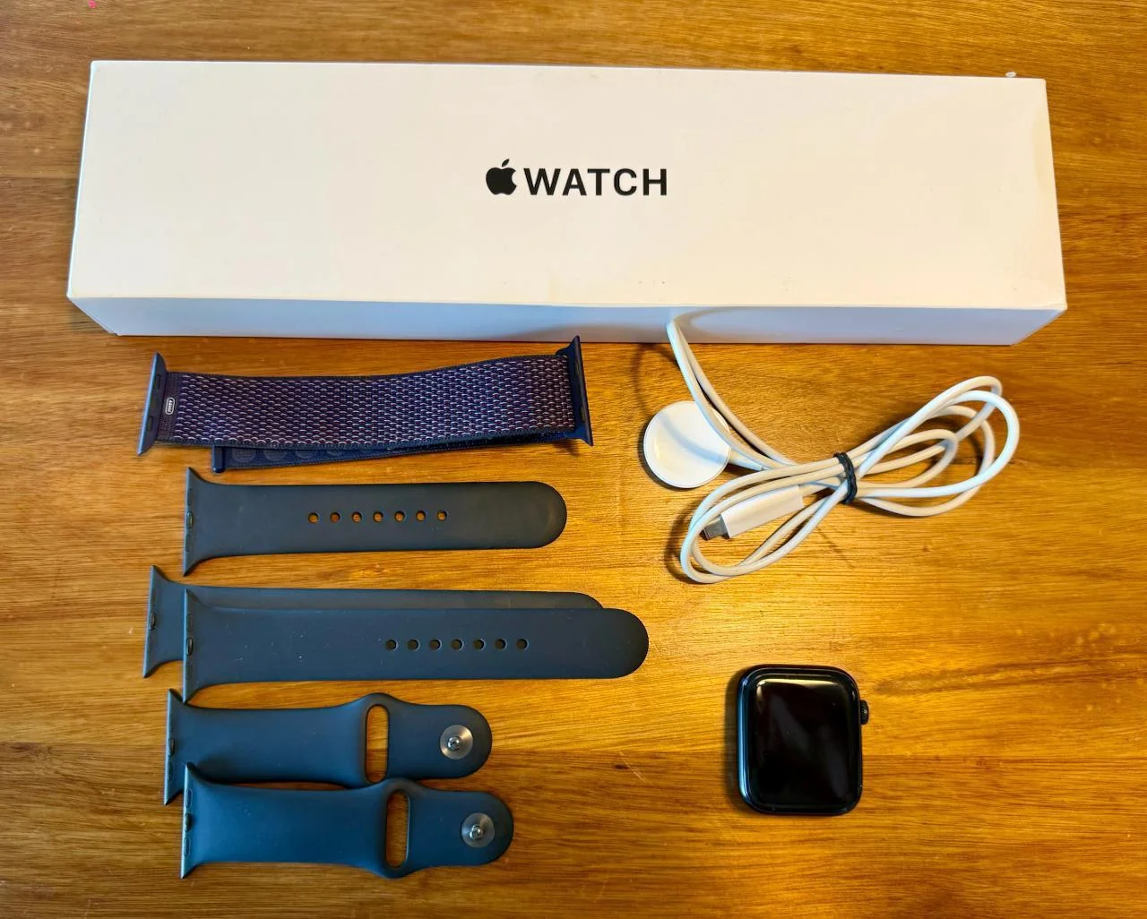 Apple Watch SE 2 44mm Midnight 1