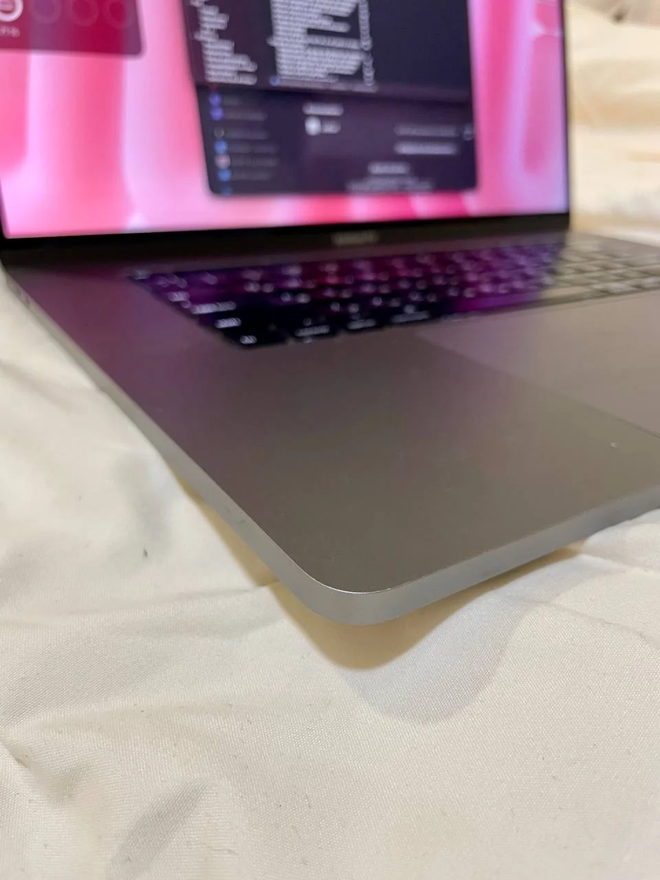 MacBook Pro 16 2019 i9 32GB 5