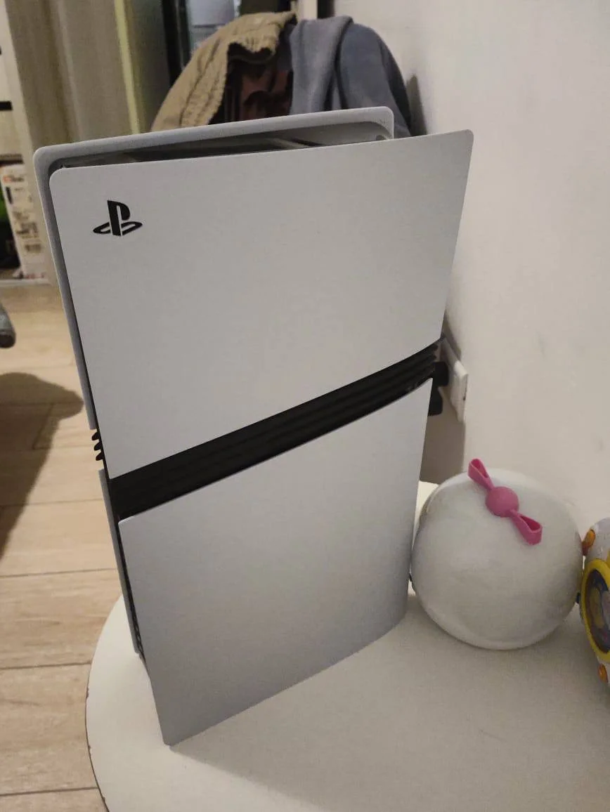 PlayStation 5 Pro 2TB 1