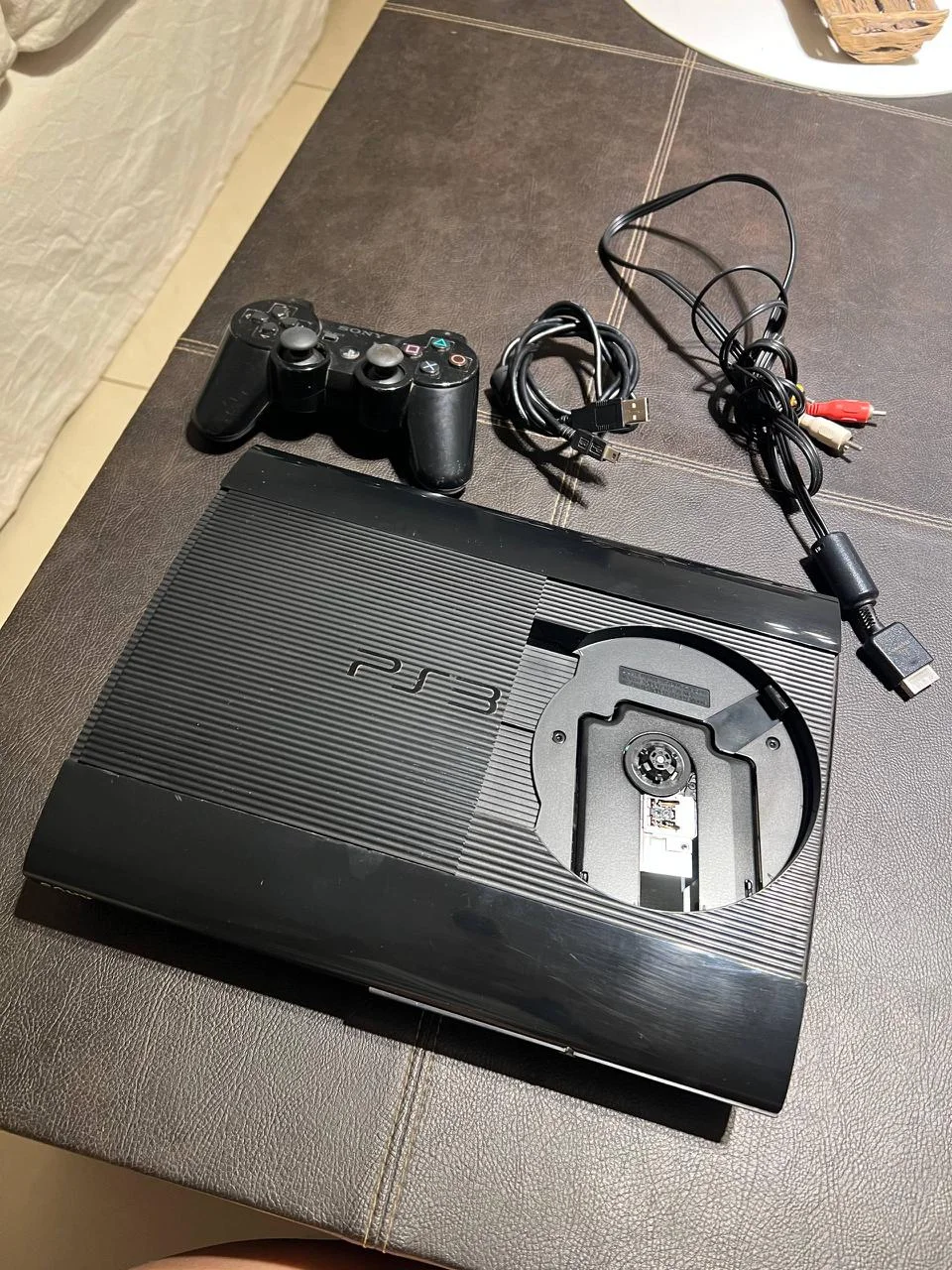 PlayStation 3 Super Slim 250GB с играми 3