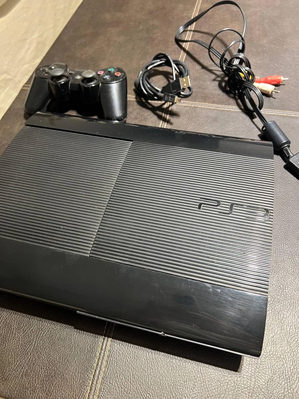PlayStation 3 Super Slim 250GB с играми 2