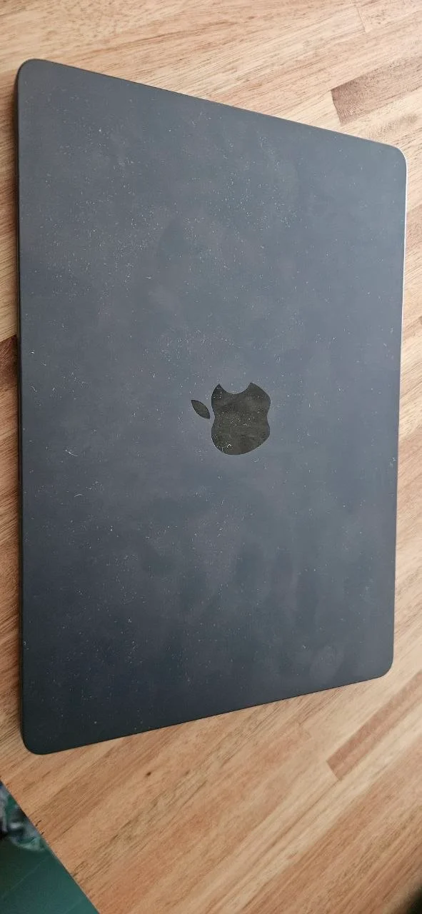 MacBook Air M4 24/512 1