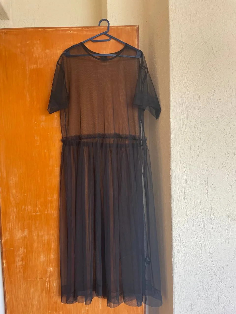 Платья Monki S немецкий бренд 1