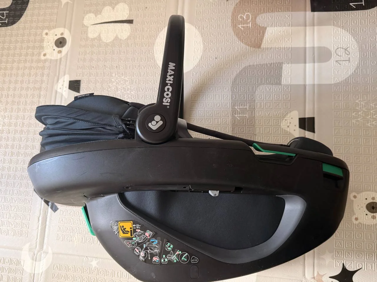 Автокресло Maxi-Cosi Coral 360 с базой 1
