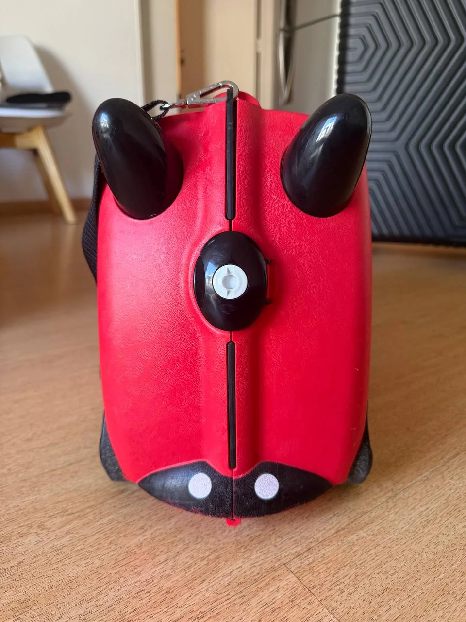 Детский чемодан-толокар Trunki 4