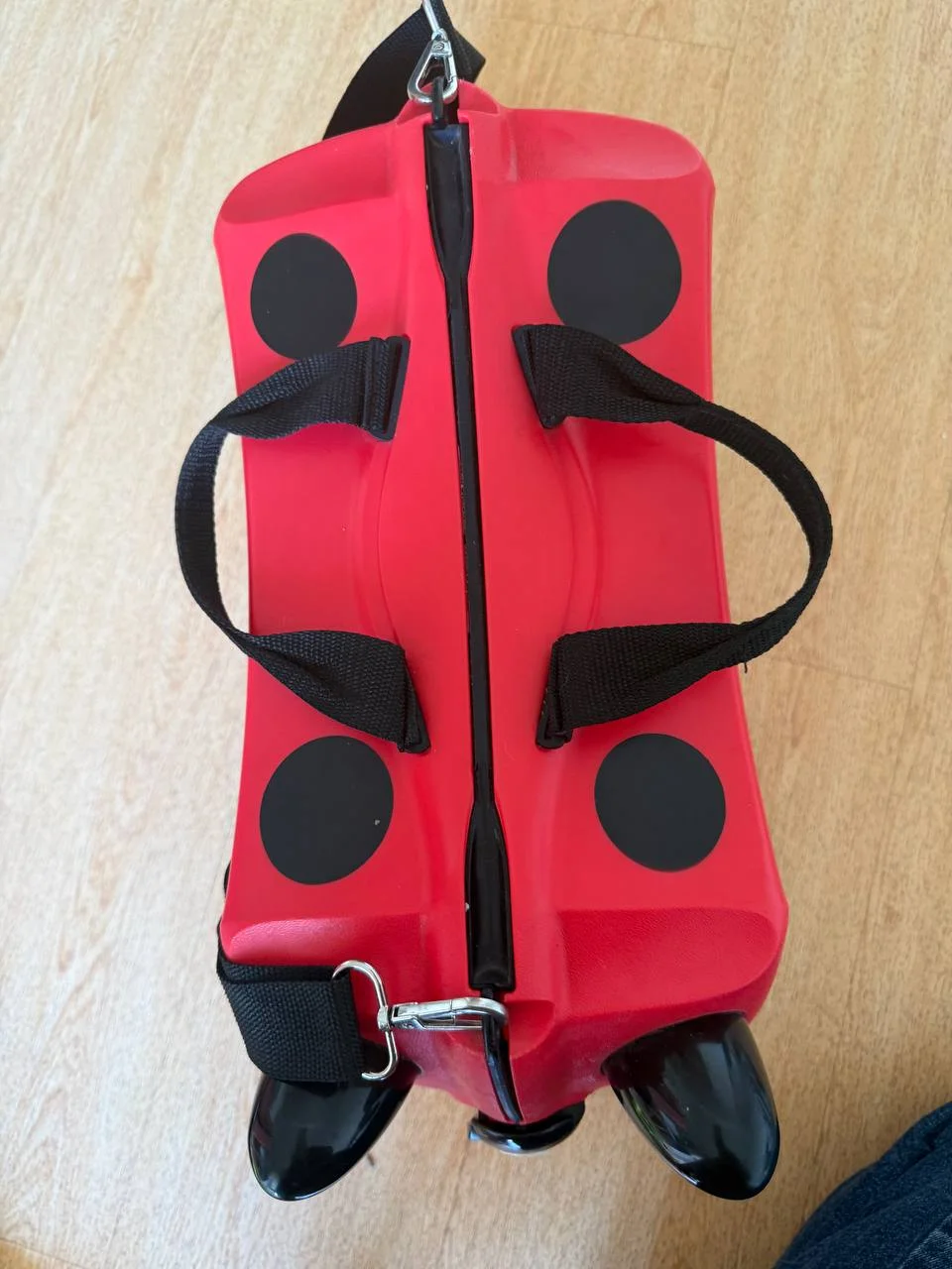 Детский чемодан-толокар Trunki 3