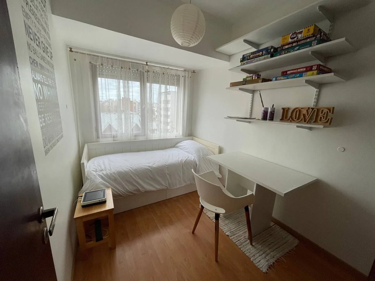 Аренда трехкомнатной квартиры Plaza Mitre 7