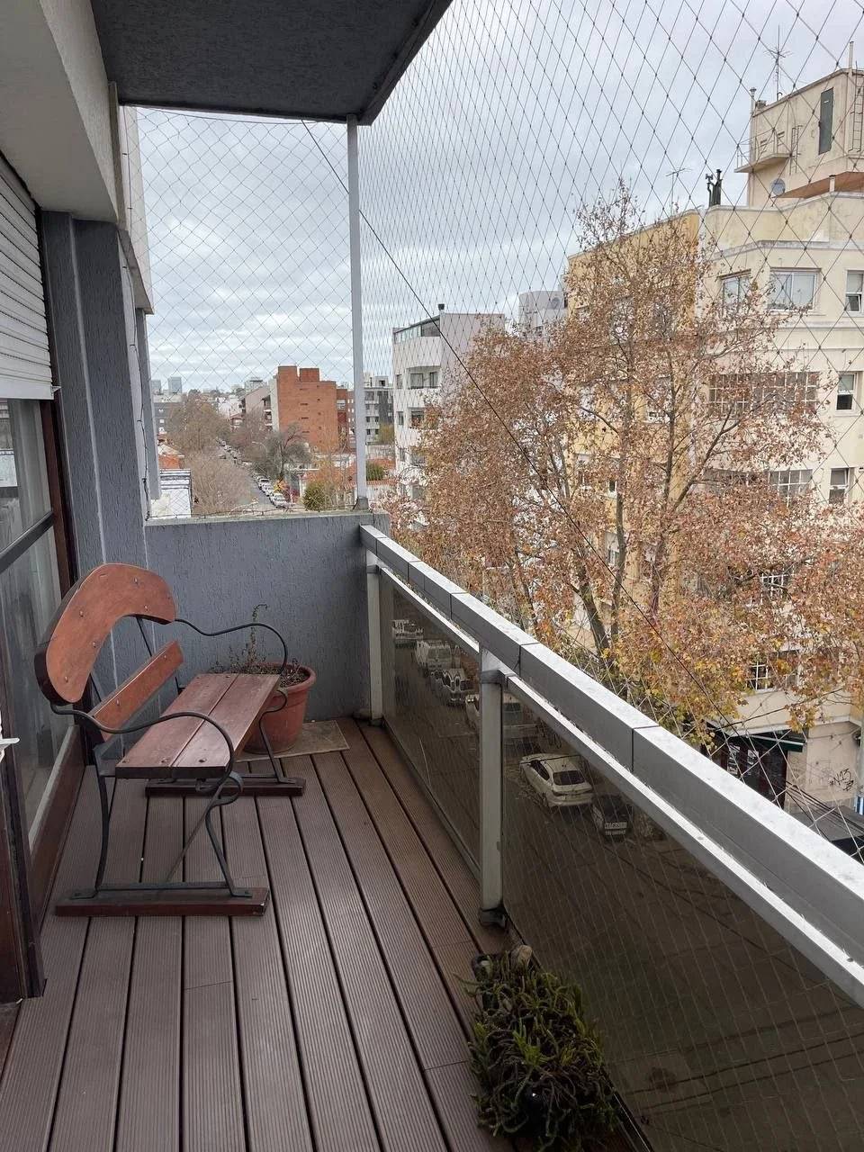 Аренда трехкомнатной квартиры Plaza Mitre 9