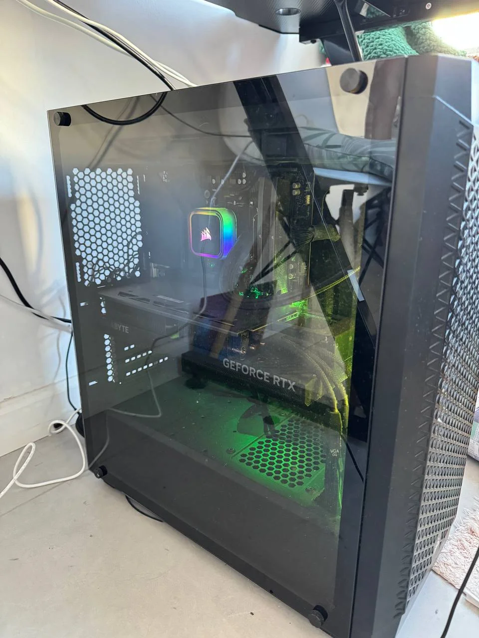 ПК Ryzen 5 9600X с RTX 4080 Super 3