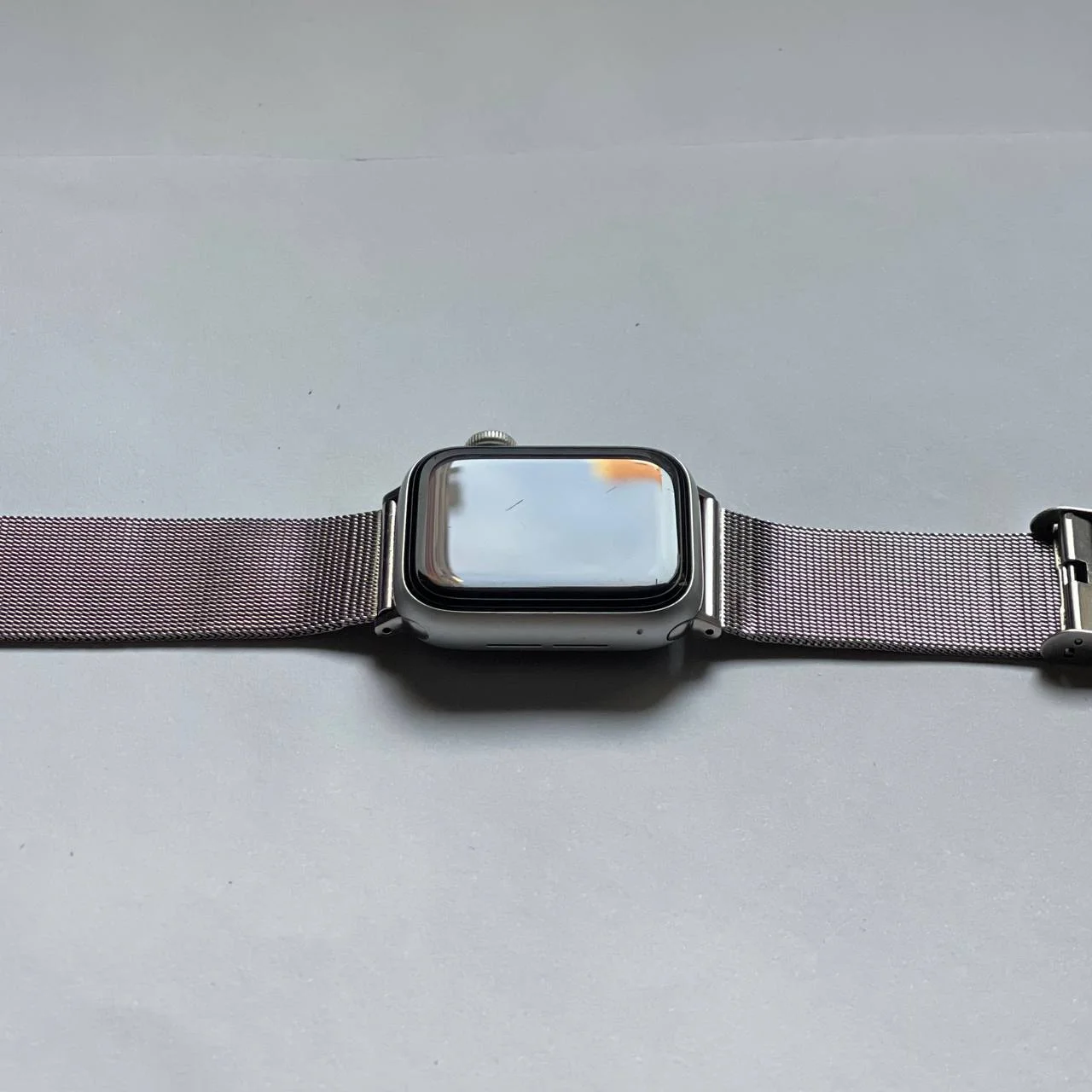 Apple Watch SE 44mm 32GB 3