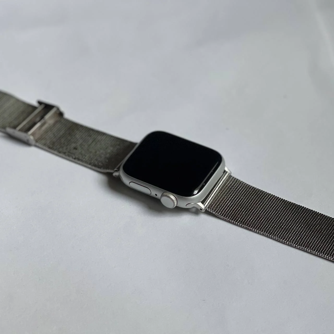 Apple Watch SE 44mm 32GB 2