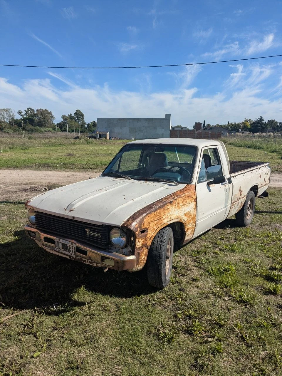 Toyota Hilux 1980 пикап 3