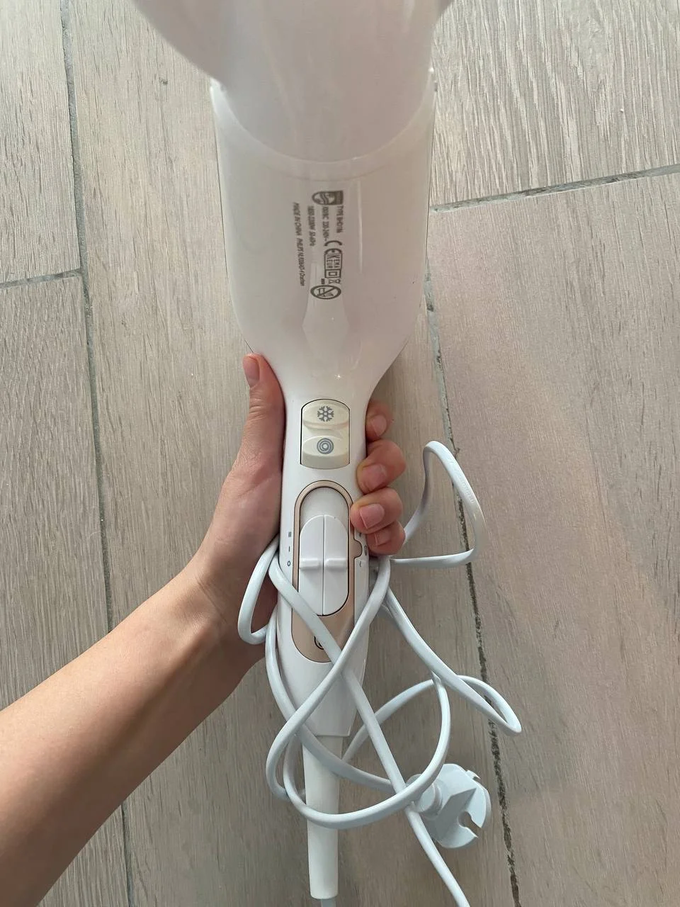 Фен Philips 2200W с диффузором 4