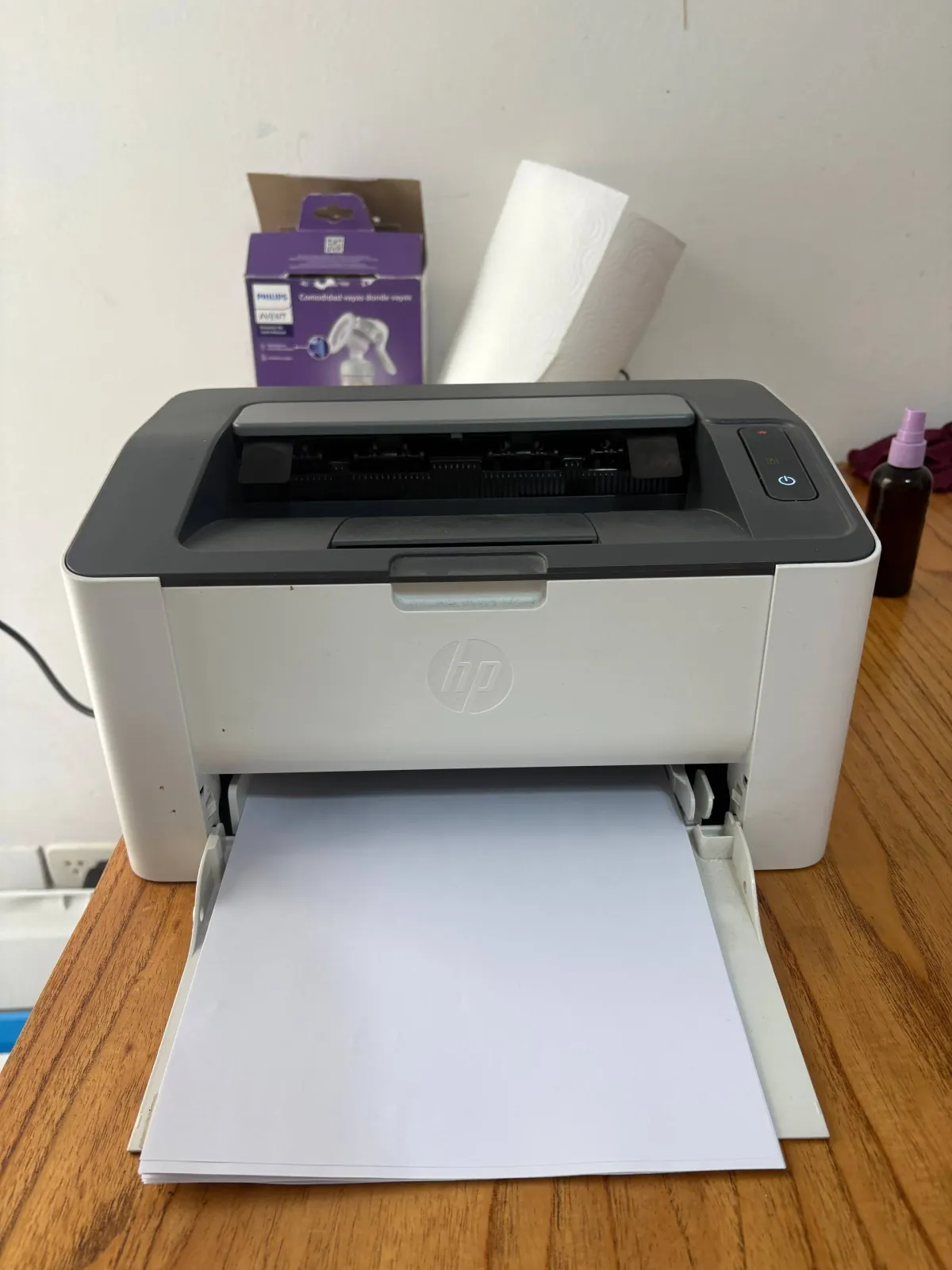 Принтер HP LaserJet 107A 1
