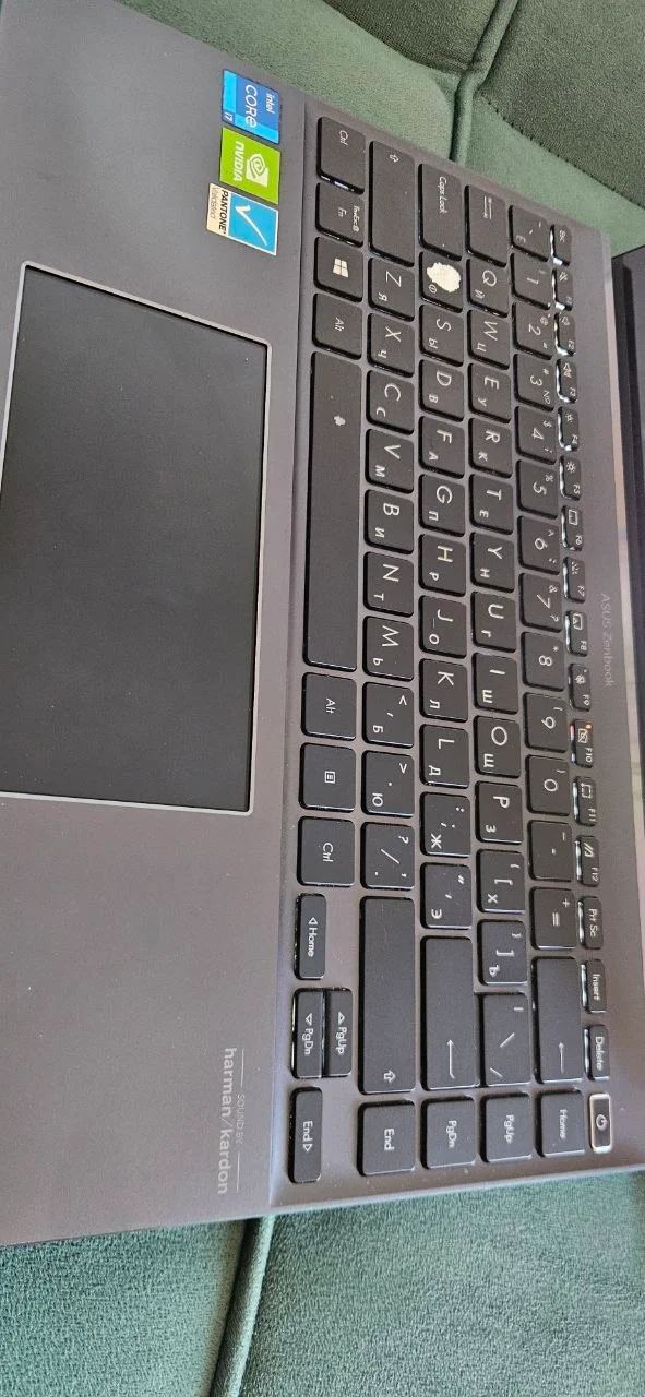 ASUS UX540EG i7 16GB 512SSD 3