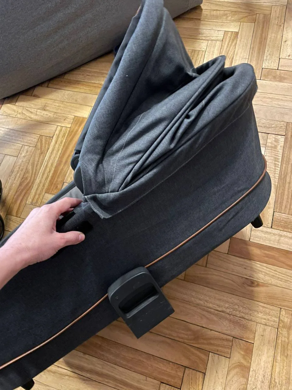 Детское кресло и люлька Carestino 8