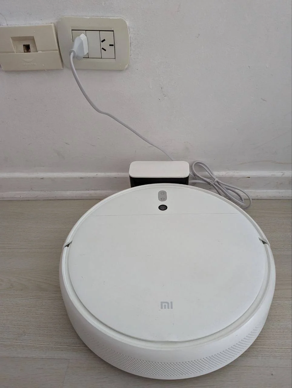 Робот-пылесос Xiaomi Vacuum Mop 1