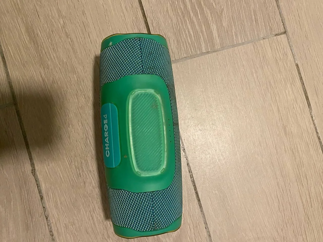 Весы напольные Xiaomi и колонка JBL 6