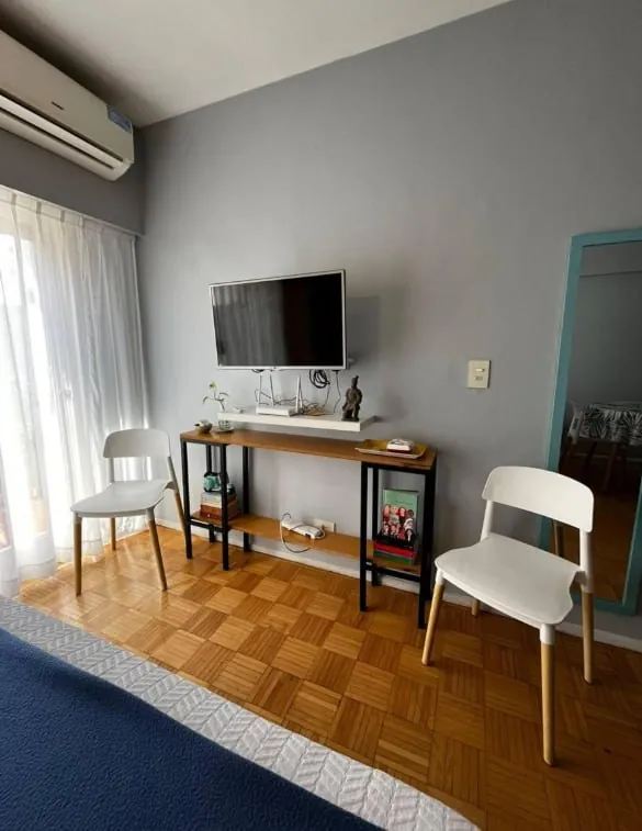 Аренда студии Recoleta Juncal 9 этаж 3