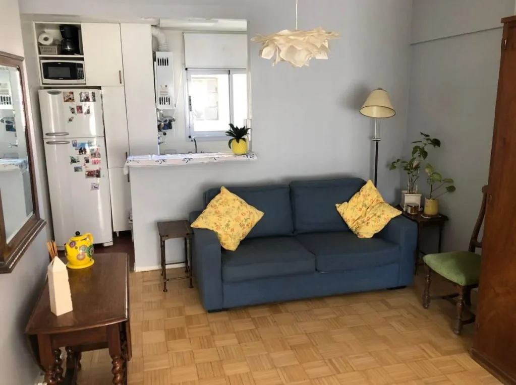 Аренда студии Recoleta Juncal 9 этаж 4
