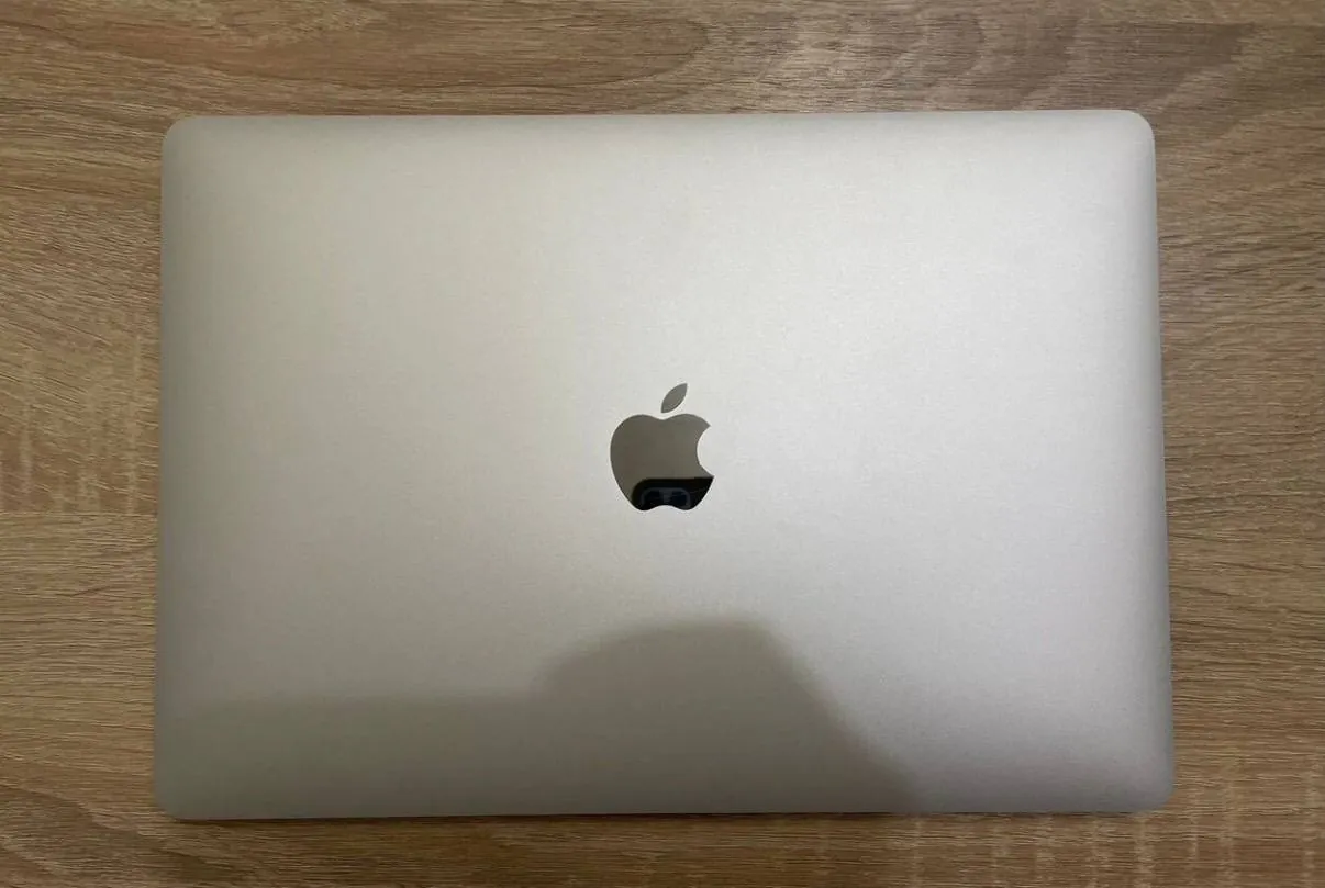 MacBook Air M1 8 ГБ 256 ГБ 1