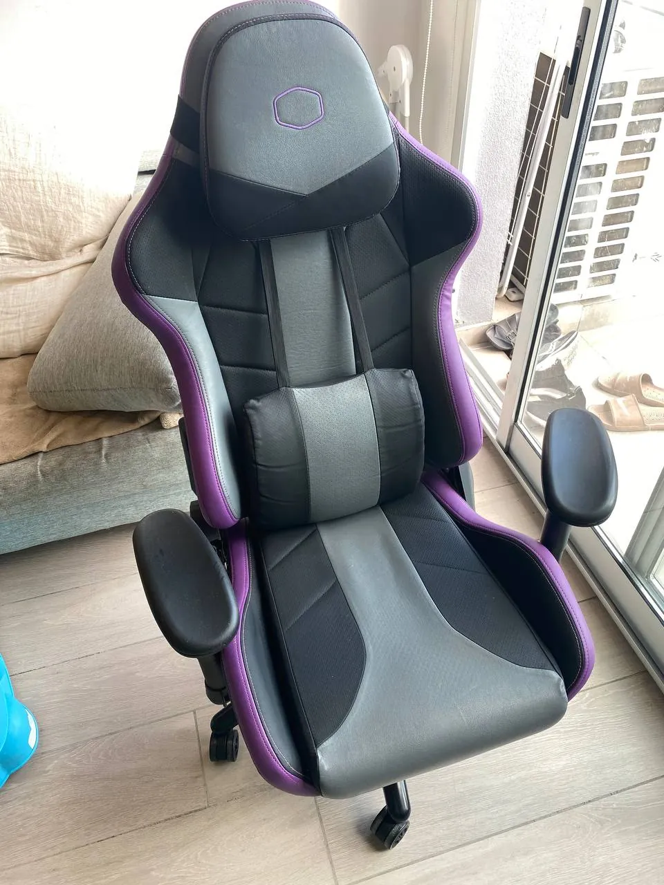 Игровое кресло Cooler Master Caliber R3 1