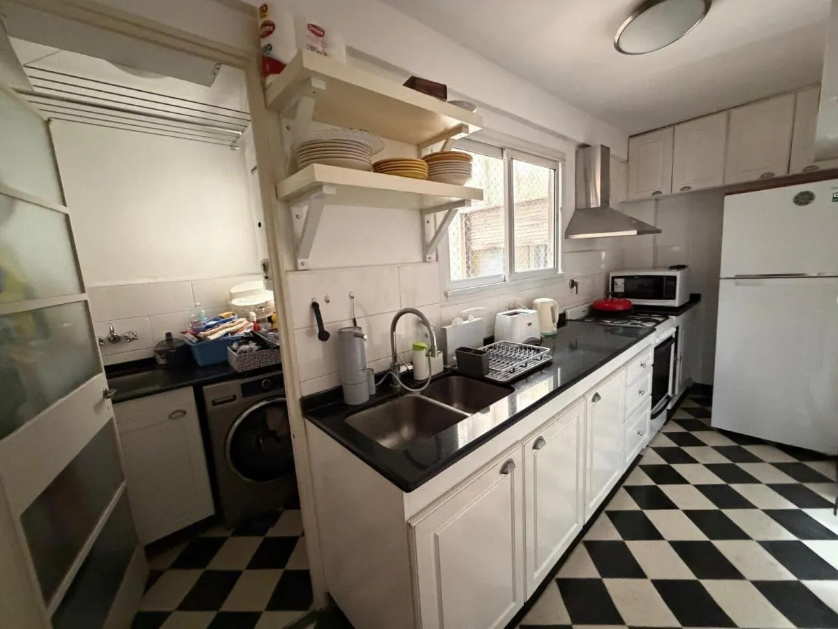 Аренда 3к Recoleta Pacheco de Melo 1600 3