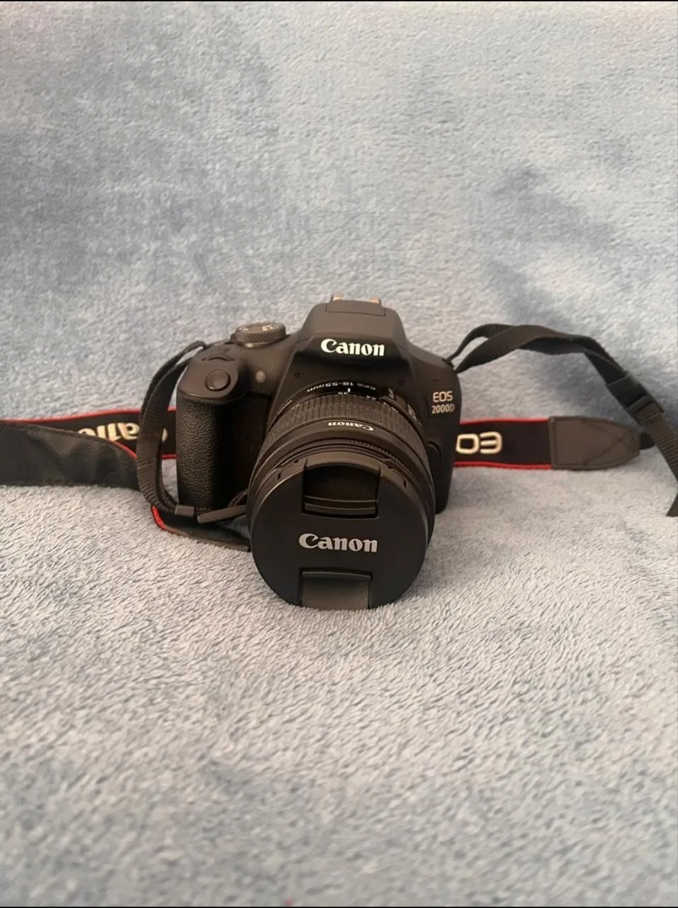 Canon EOS 2000D комплект штатив карта памяти 2