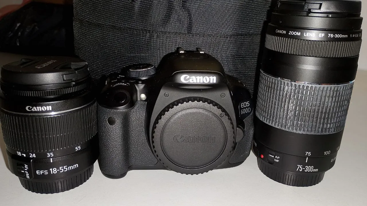 Canon EOS 600D два объектива полный комплект 2