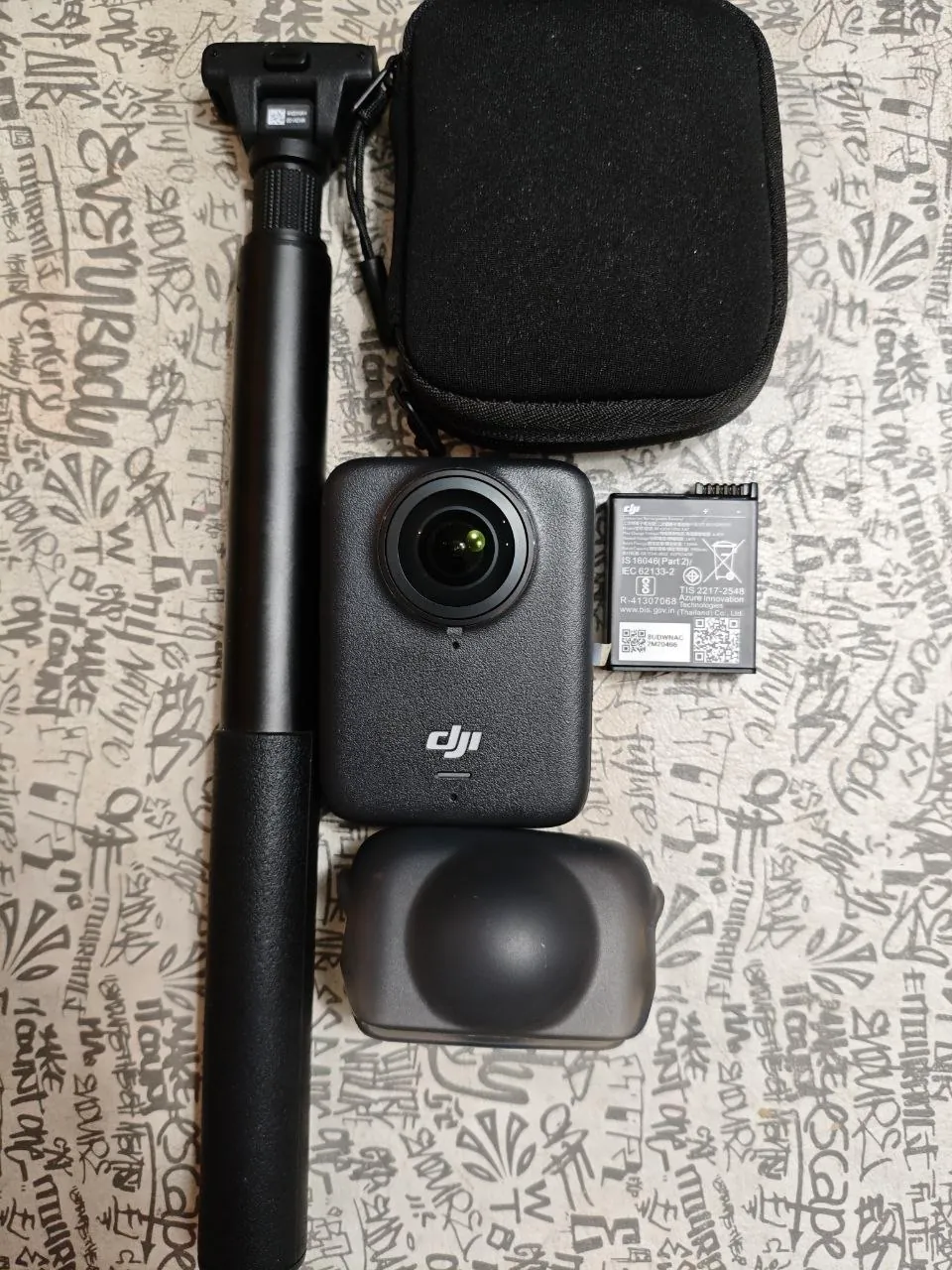 DJI Osmo 360 монопод доп. аккумулятор чехол 1