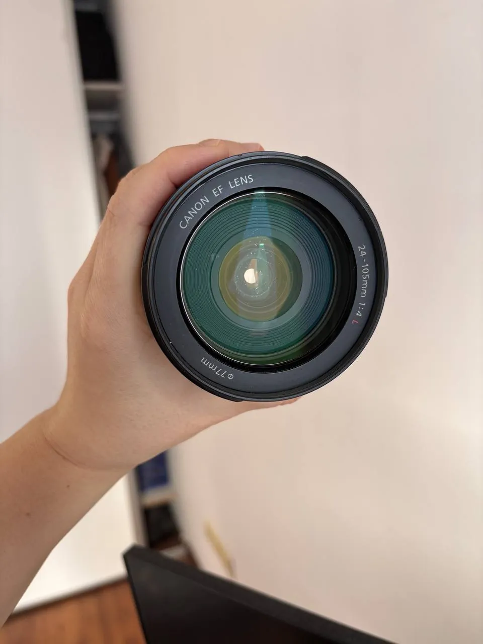 Объектив Canon EF 24-105mm f4L IS USM 1