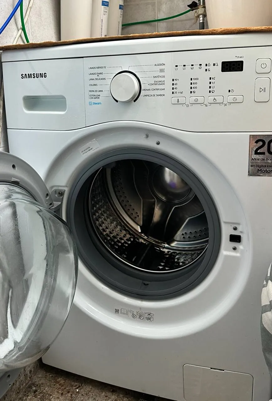 Стиральная машина Samsung WW70A4000EE 2