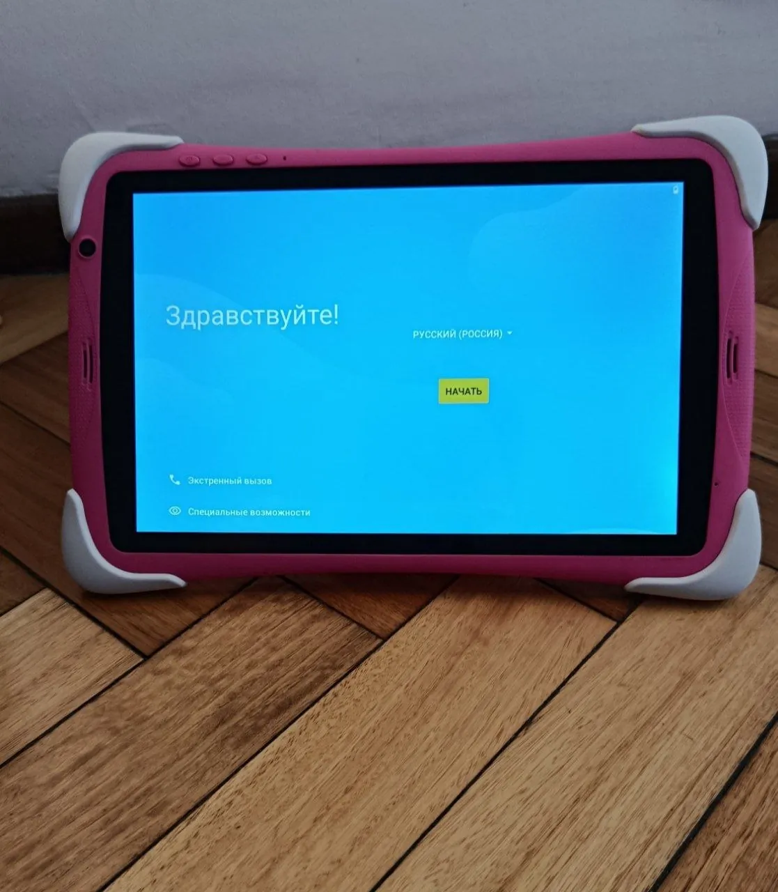 Детский планшет б/у с чехлом 1