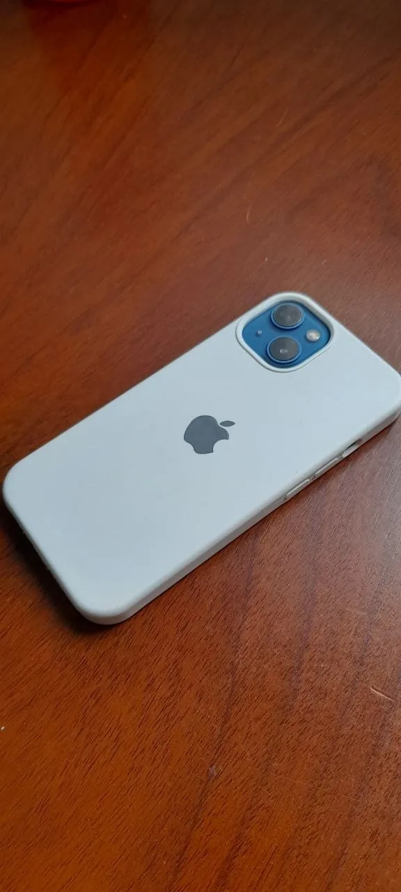 iPhone 13 128GB хорошее состояние 9
